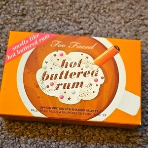 Too Faced - Hot Buttered Rum eyeshadow palette